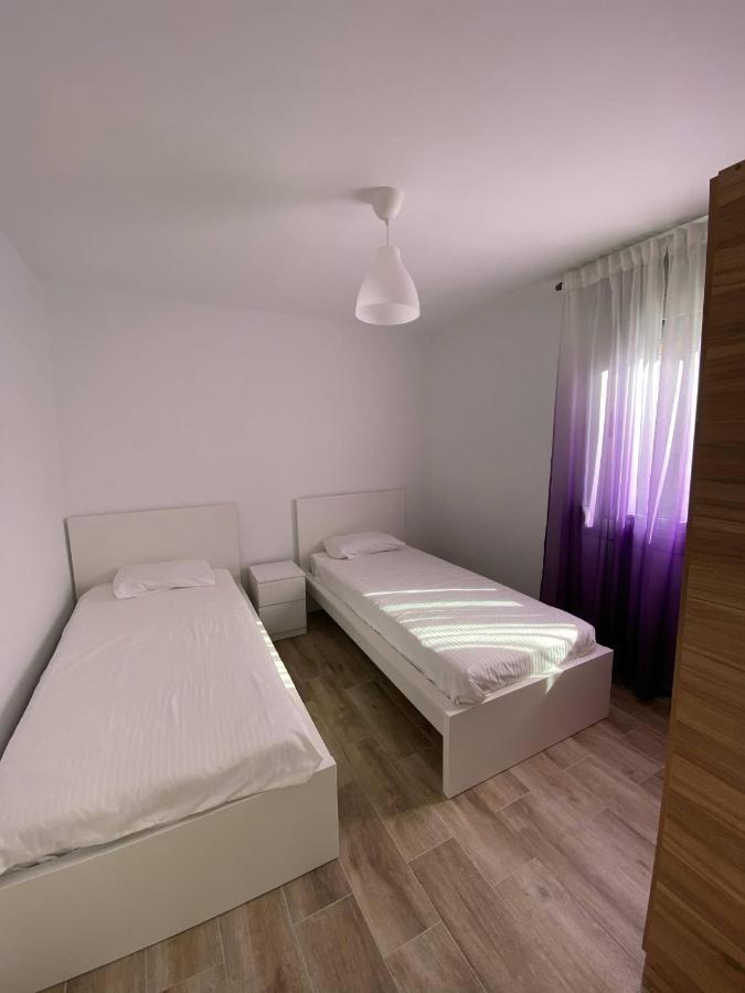 Apartamento nuevo recién reformado cerca de Barcelona Sabadell Exterior foto