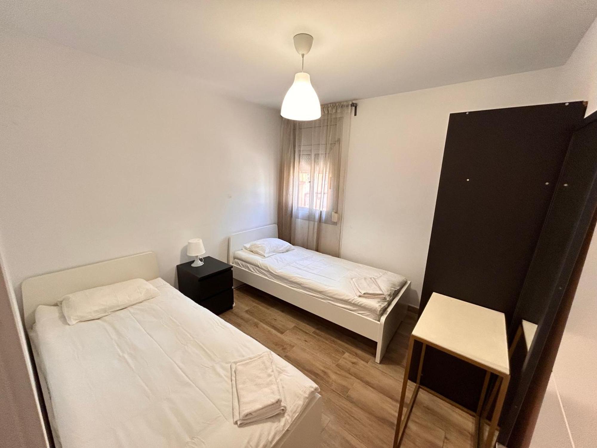 Apartamento nuevo recién reformado cerca de Barcelona Sabadell Exterior foto
